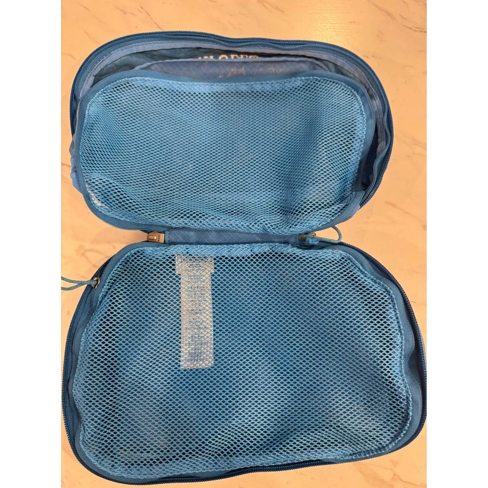 Patagonia Black Hole Cube Medium 6L Blue Travel Organizer Packing Pouch Apollo